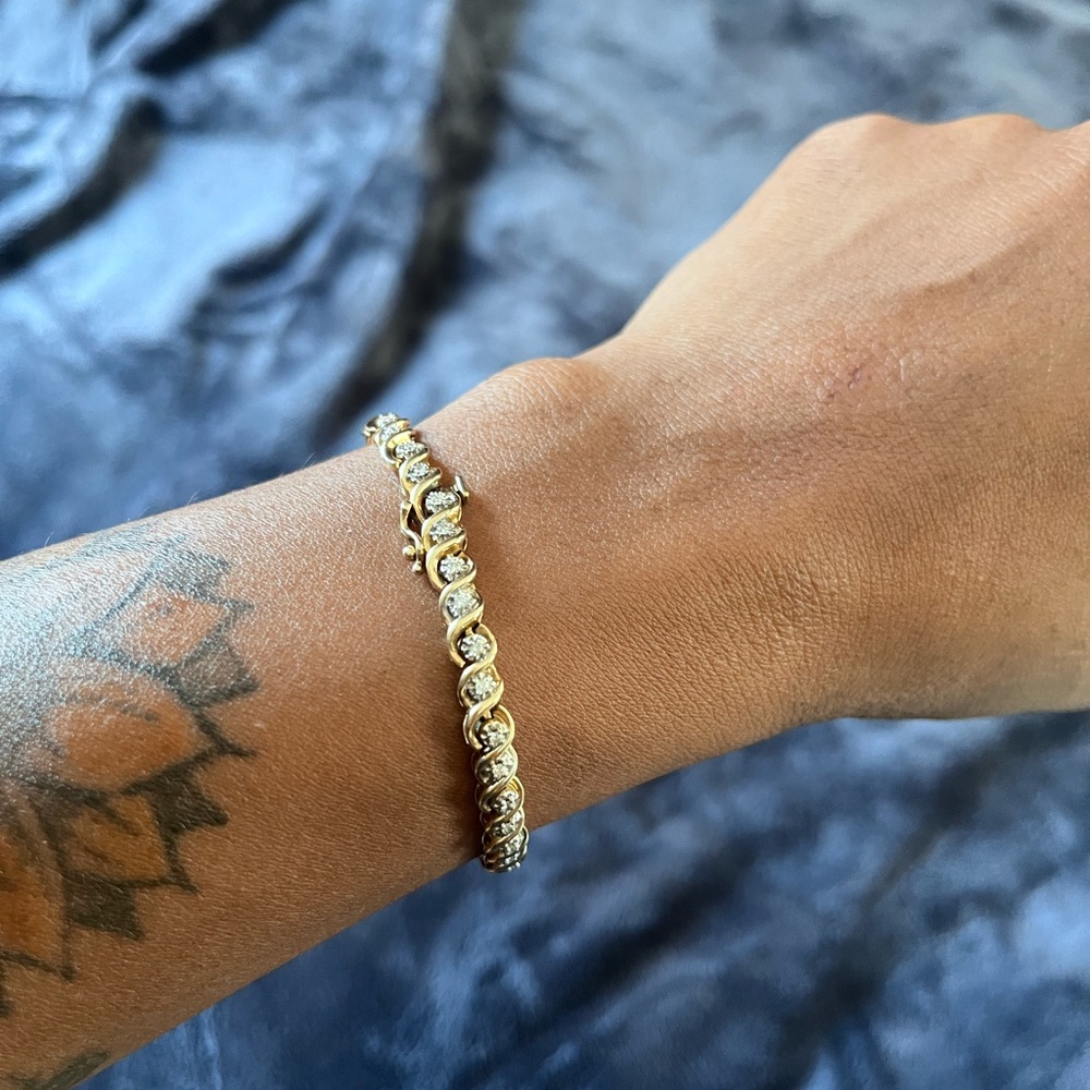 Elegant Kay Jewelers Authentic Gold and Silver Tennis Bracelet